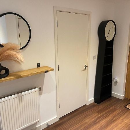 Superior Cambridge 2 Bed Apartment Inc King Bed Trumpington Exterior foto